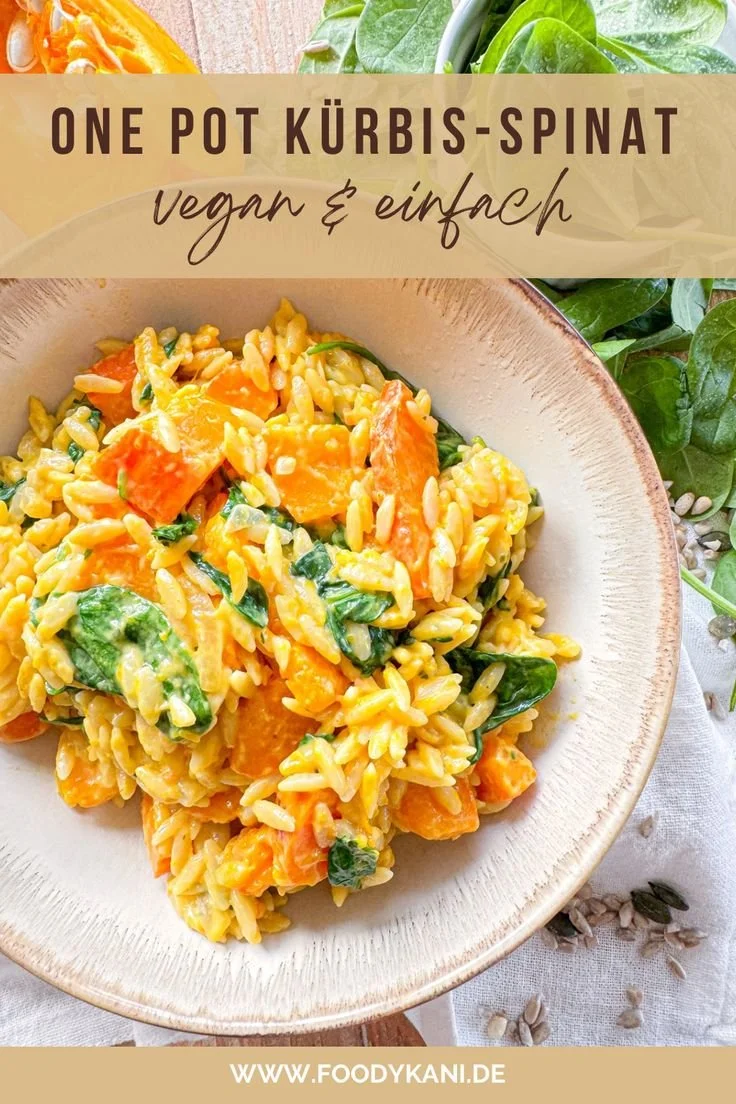 Ein Bild von einem köstlichen One Pot Gericht mit Orzo, Kürbis und Spinat