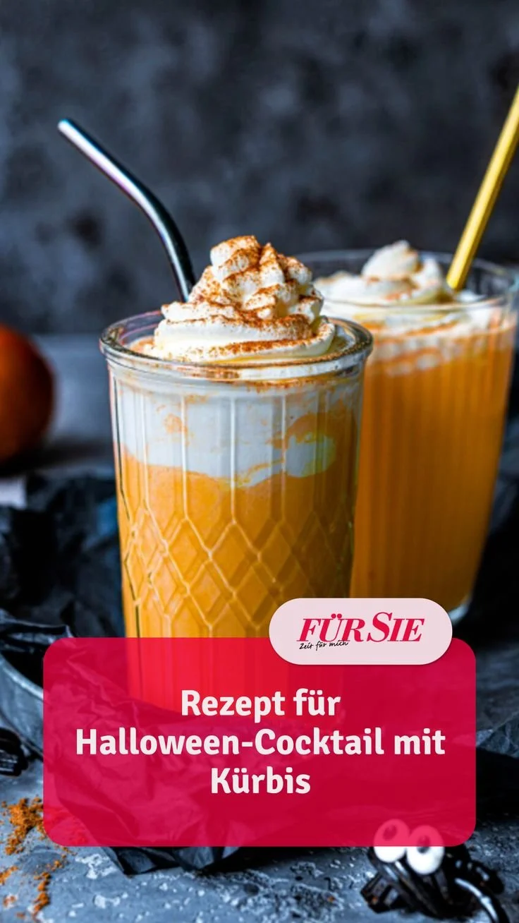 Rezept für Halloween-Cocktail mit Kürbis in einem stilvollen Glas